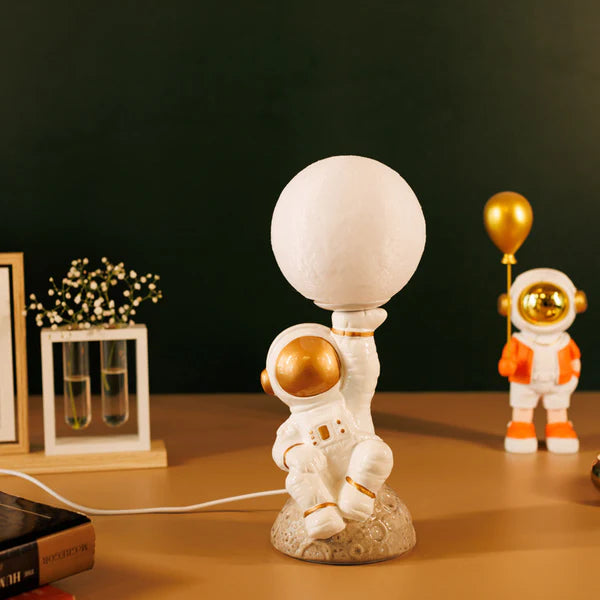 Astronaut Ceramic Table Lamp