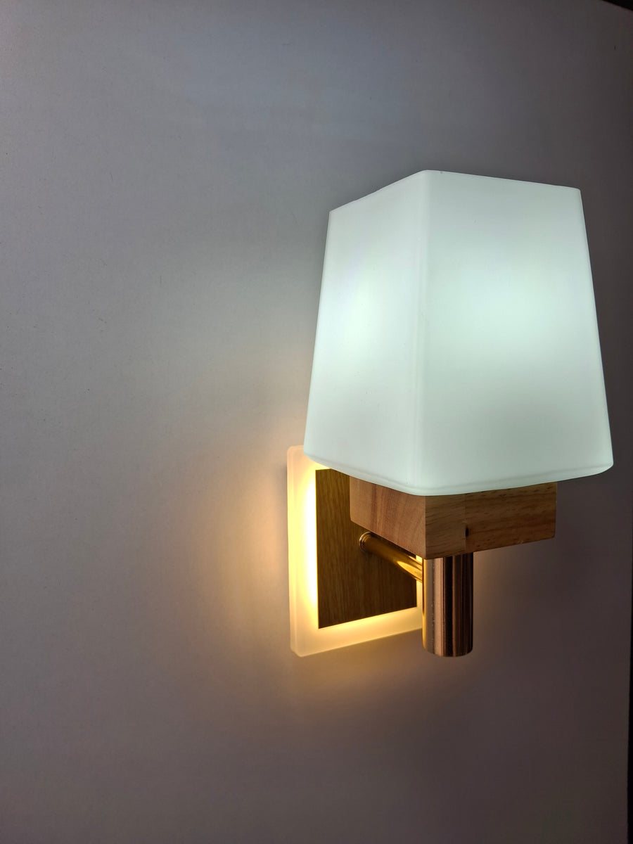 Creative Wood Wall Lantern Modern Simple Wall Light