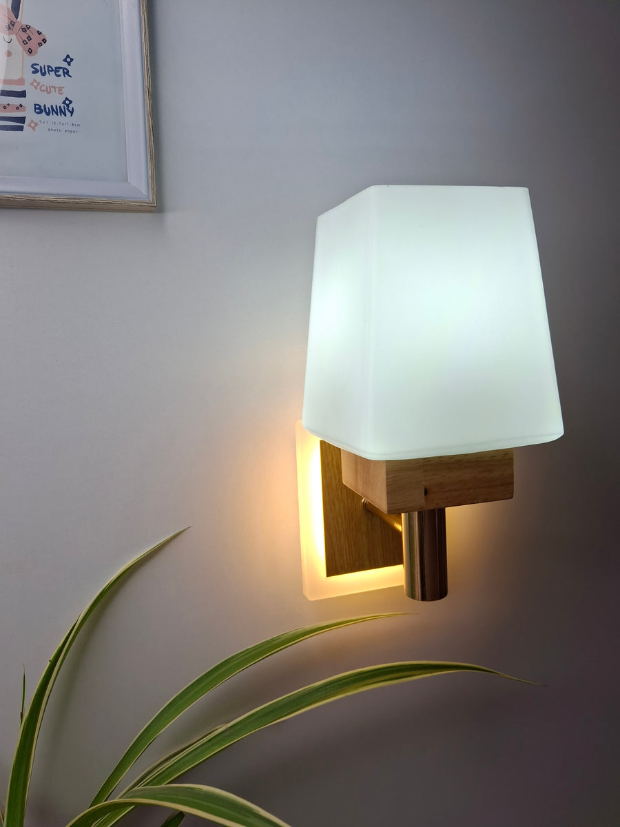 Creative Wood Wall Lantern Modern Simple Wall Light