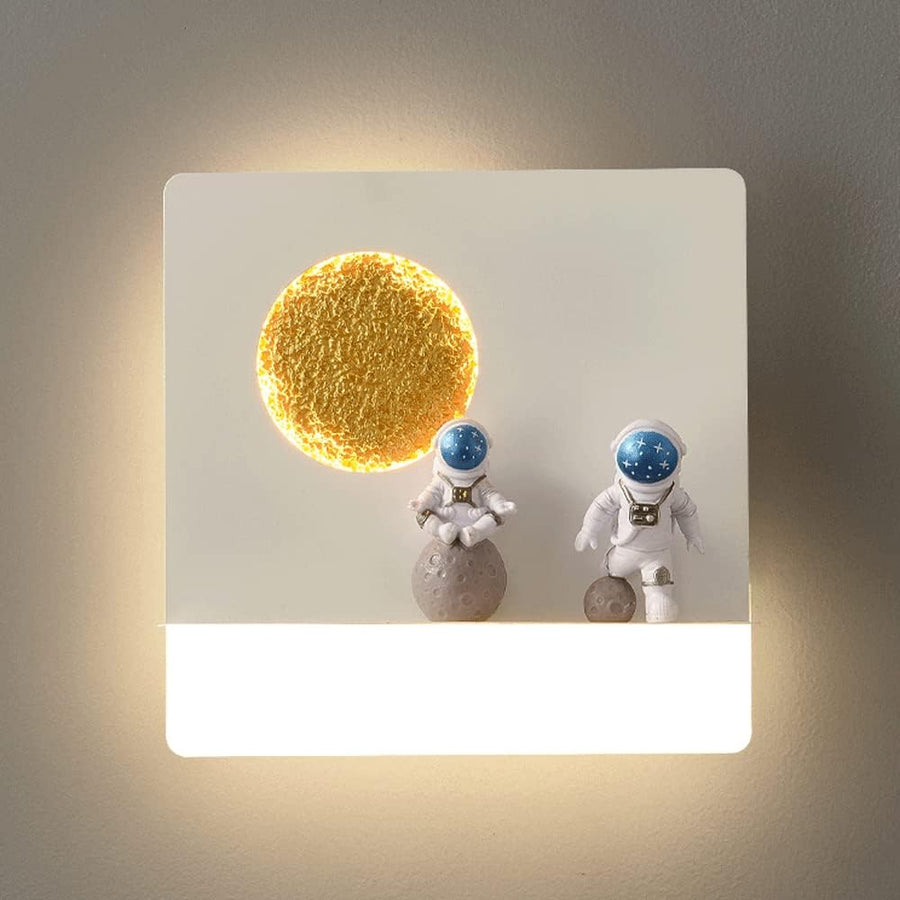 Astronaut Wall Lamp