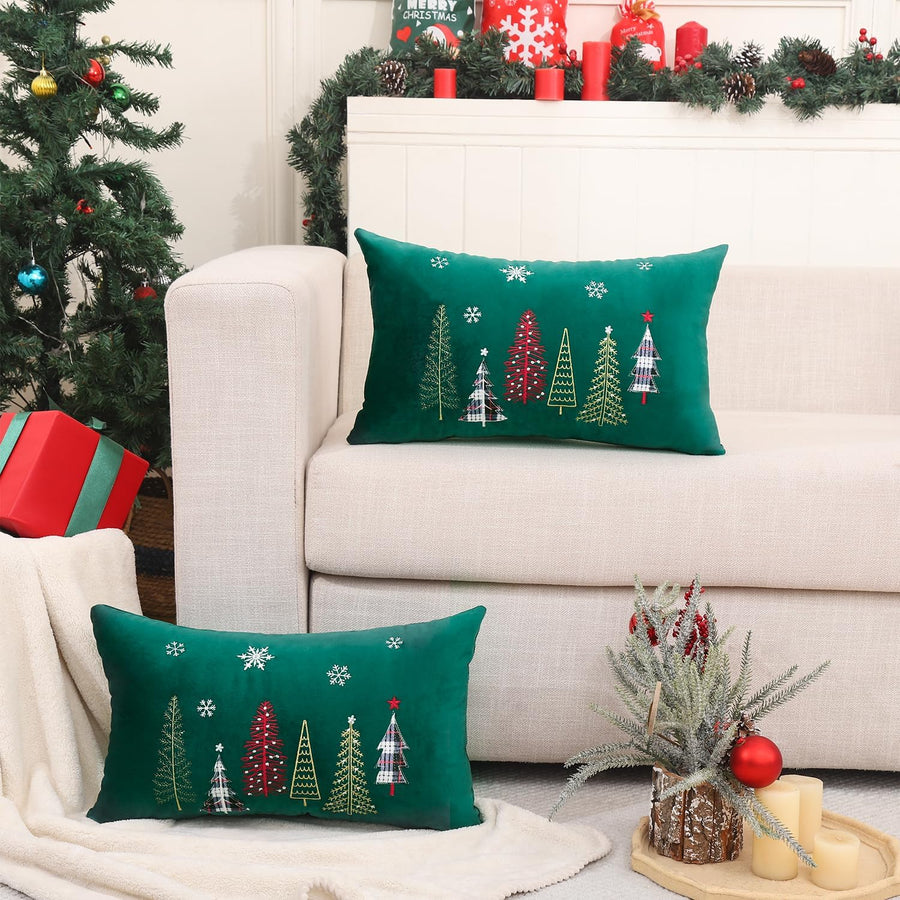 16 x 26 CM set of 2 Christmas Velvet Pillowcases