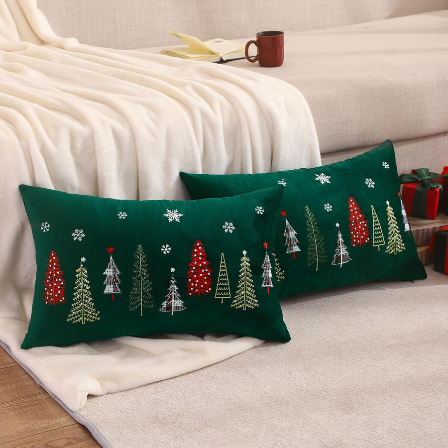 16 x 26 CM set of 2 Christmas Velvet Pillowcases