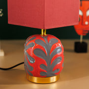 Nordic Simple Ceramic Vase Table Lamp- Red