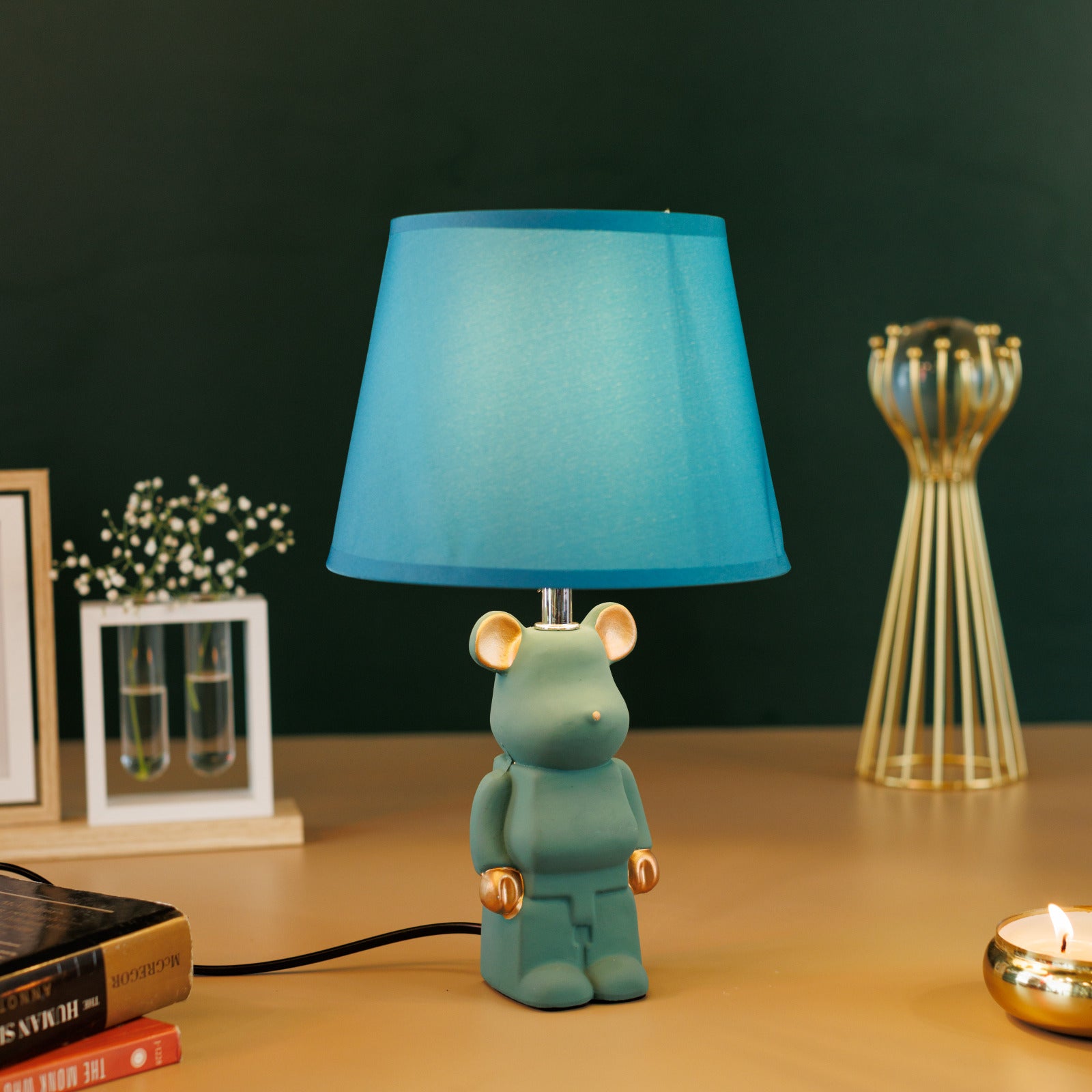 Table Light Bear Bedside Lamp Resin Crafts Cartoon- Green