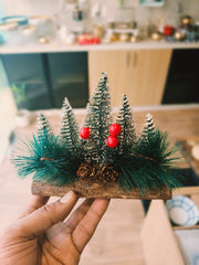 set of 5 trees Table top Christmas decor with wooden log (15cm)