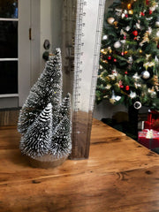 Mini LED Christmas Tree with Artificial Snow Flocked (16 cm)