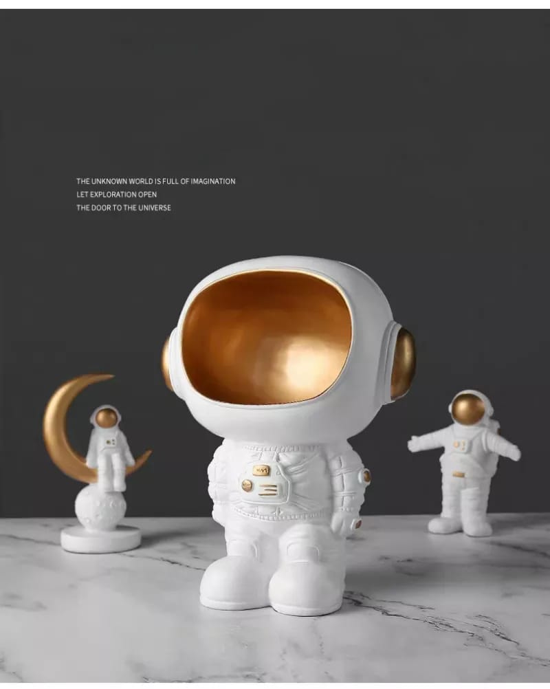 Astronaut Sculpture Figurine Resin with high quality storage place.